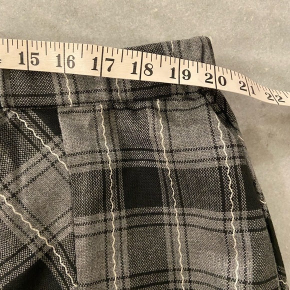 NWOT Serengeti Size 1X Black Gray Plaid Front Pleated Elastic Waist Maxi Skirt - Picture 6 of 8